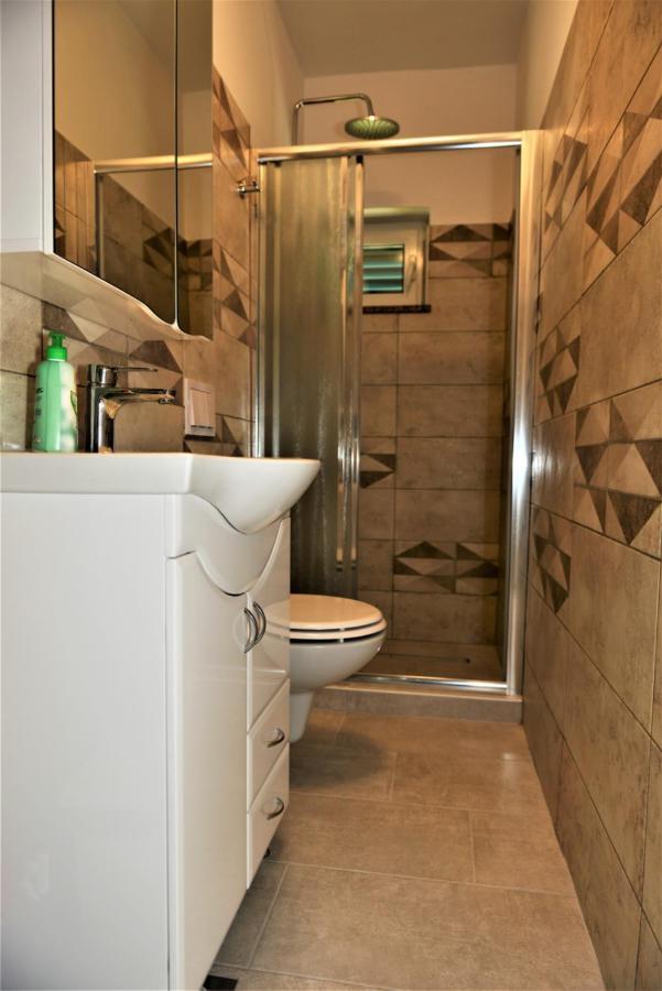 Apartmani Katarina Barbat na Rabu Екстер'єр фото